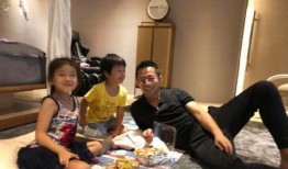 八点爆料汪小菲视频播放,八点爆料引网友热议
